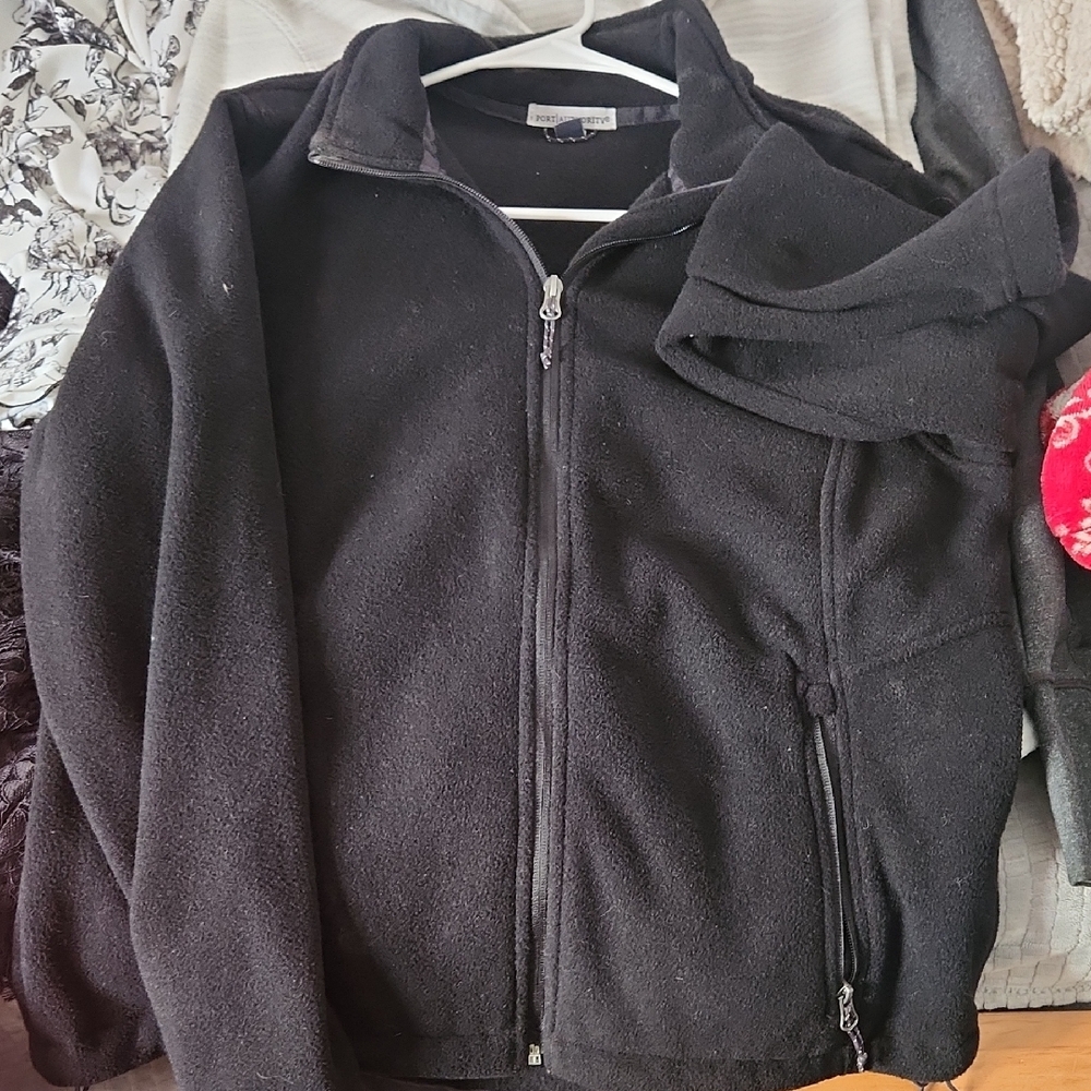 Black Fleece Zip-Up Jacket